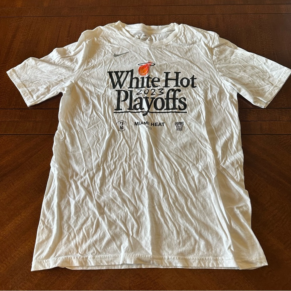Nike Miami Heat White Hot 2023 Playoffs Mens T-Shirt White XL